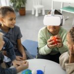 Die Vorteile von Simulationsspielen und der Virtual Reality für die Entwicklung der Kinder
