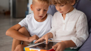 Aventuras de aprendizaje: juegos educativos para que los niños aprendan y jueguen juntos